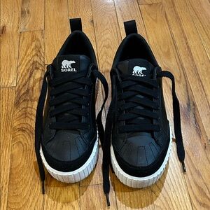 Sorel Women's Ona Ave Waterproof, Low Black Sneaker - Size 8.5